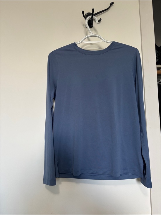 lululemon athletica Tops - lululemon athletica Long Sleeve Tee — Dusty Blue